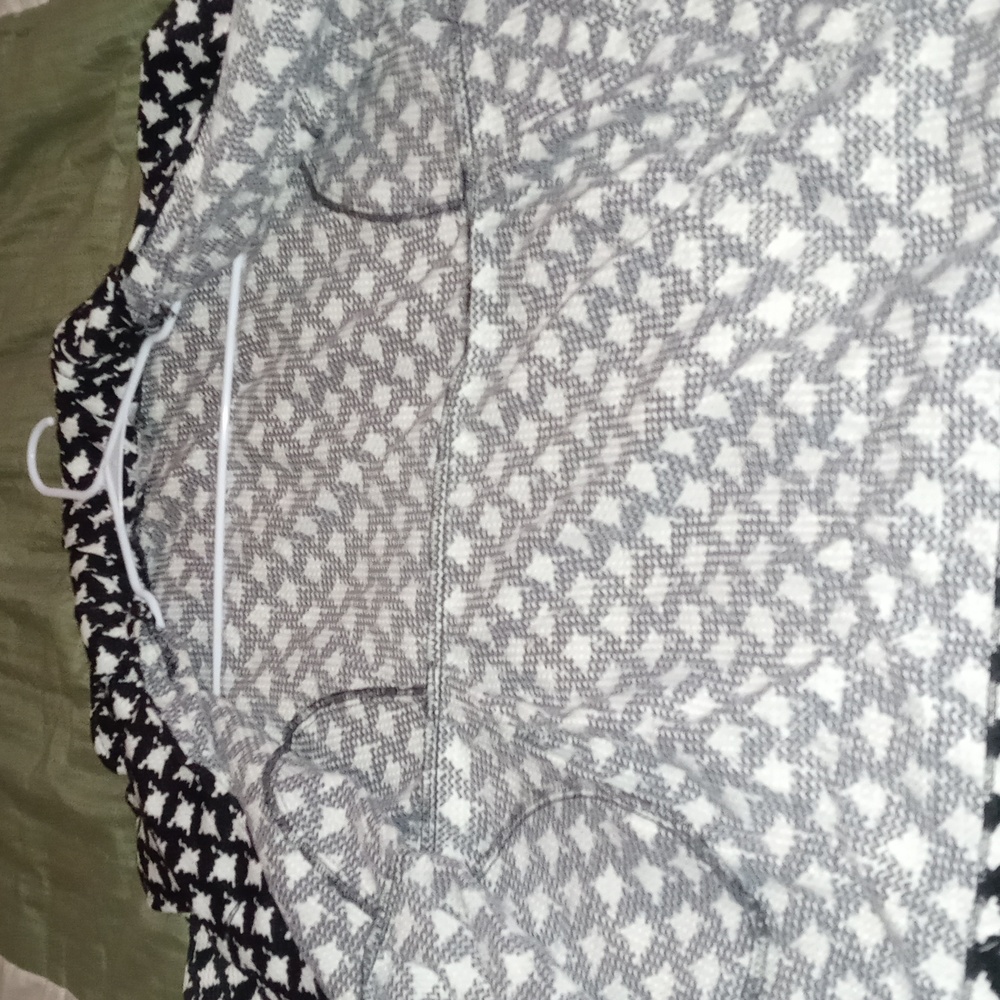 Retro Threads Jacket - Picture 8 of 11